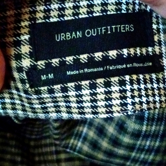 UO Sporty Plaid Pelmet Skirt. Size M - Picture 5 of 11